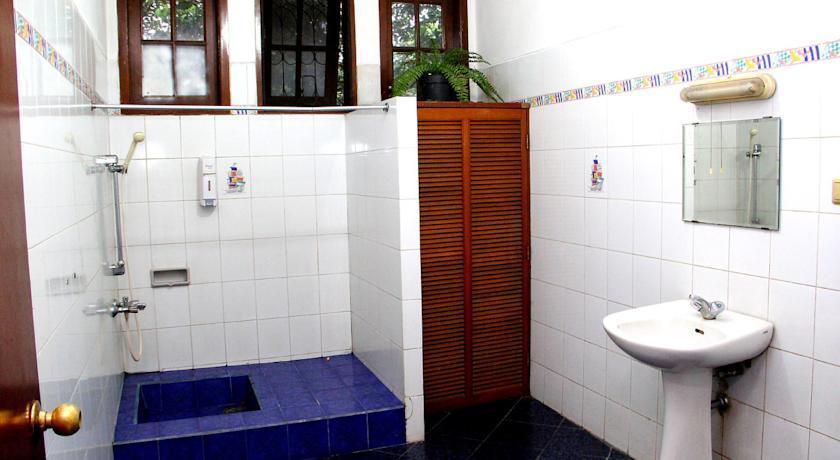 Zen Rooms Villa Duta Bogor Exterior photo