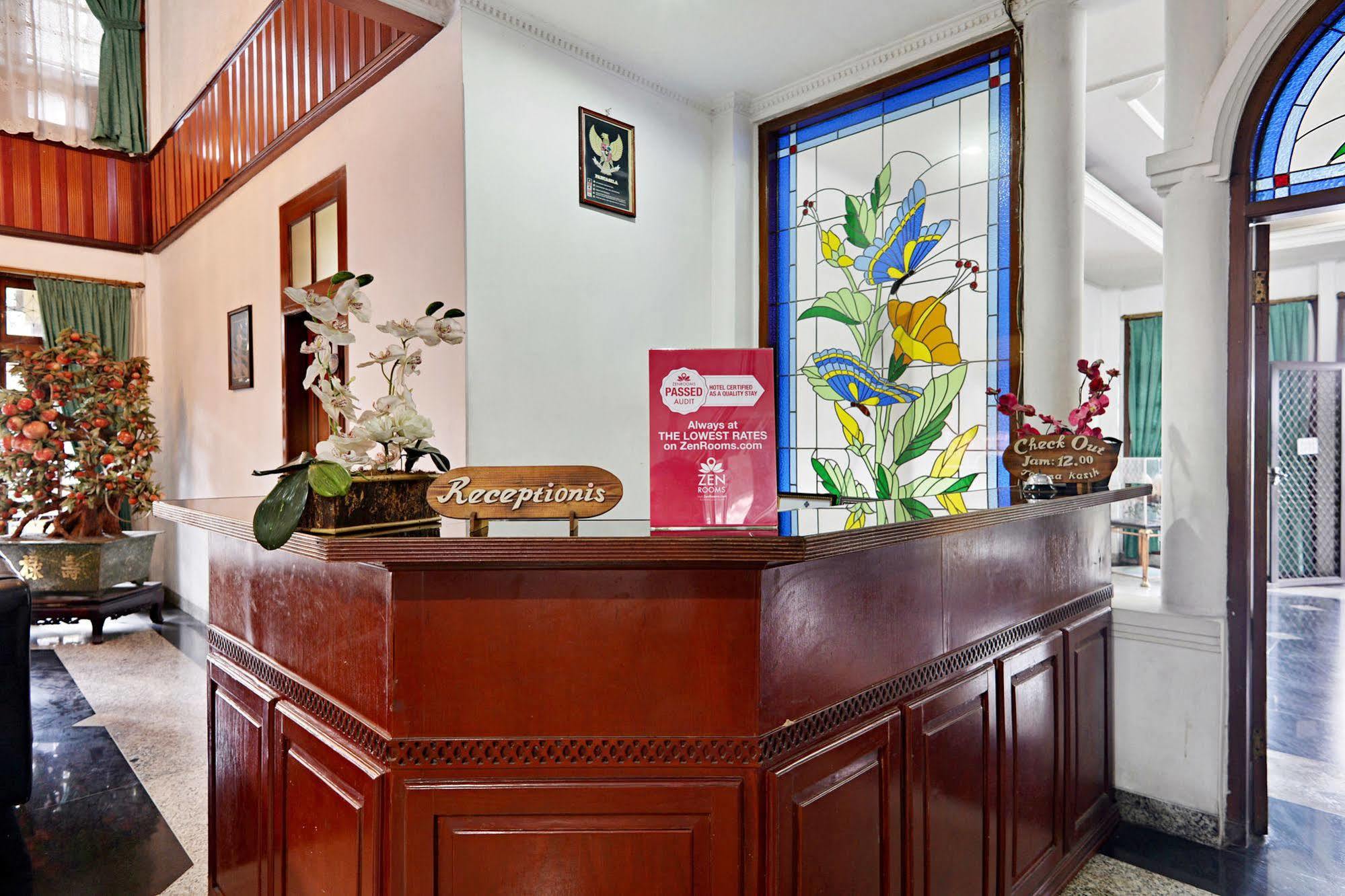 Zen Rooms Villa Duta Bogor Exterior photo